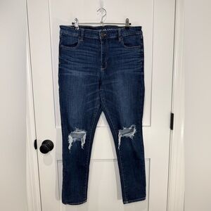 American Eagle Women’s Blue Ripped Jeans Next Level Stretch Skinny Size 14